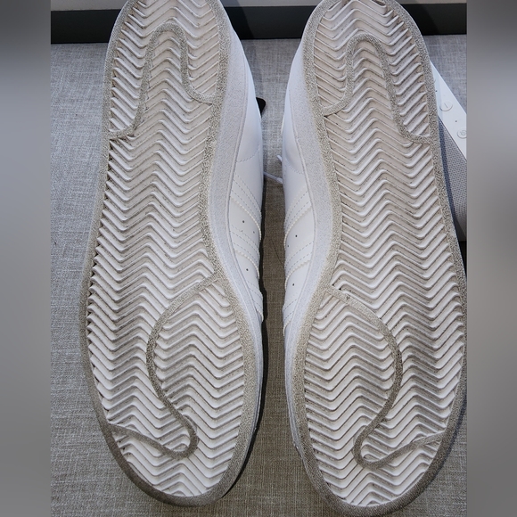 Women's Adidas Superstar Shoes - Picture 15 of 16